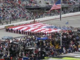 2011 bristol food city 500 nascar race packages and tours (6)