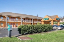 2019 Bristol Bass Pro Shops Night Race NASCAR Packages-Quality Inn-Johnson City - Weekend Tickets
